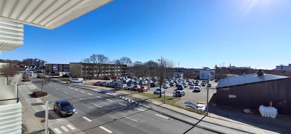 Barfredsvej, 77, 1. tv. billede 6