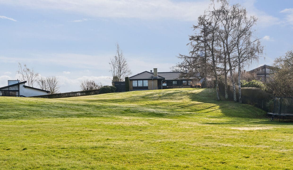 Flot villa på fortryllende grund | Birkerød billede 4